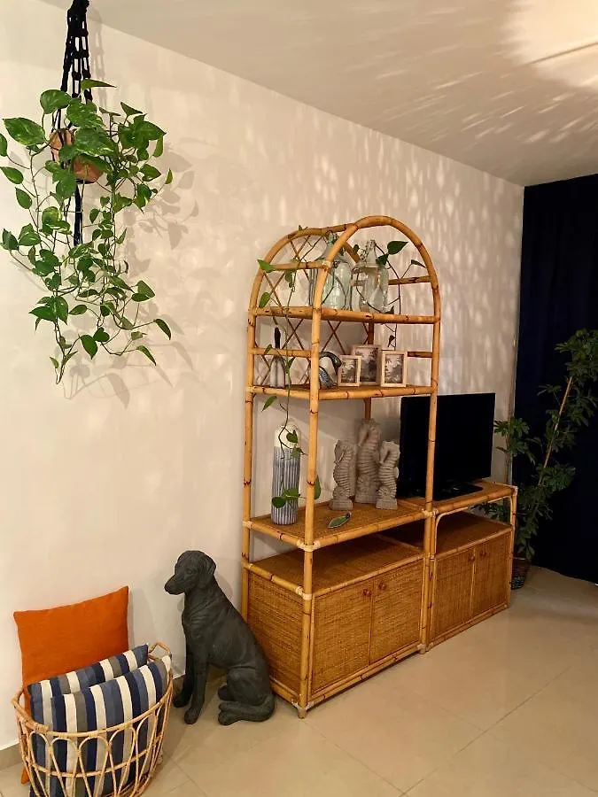 Fat Cow Apartment 102 Livadhia Cyprus